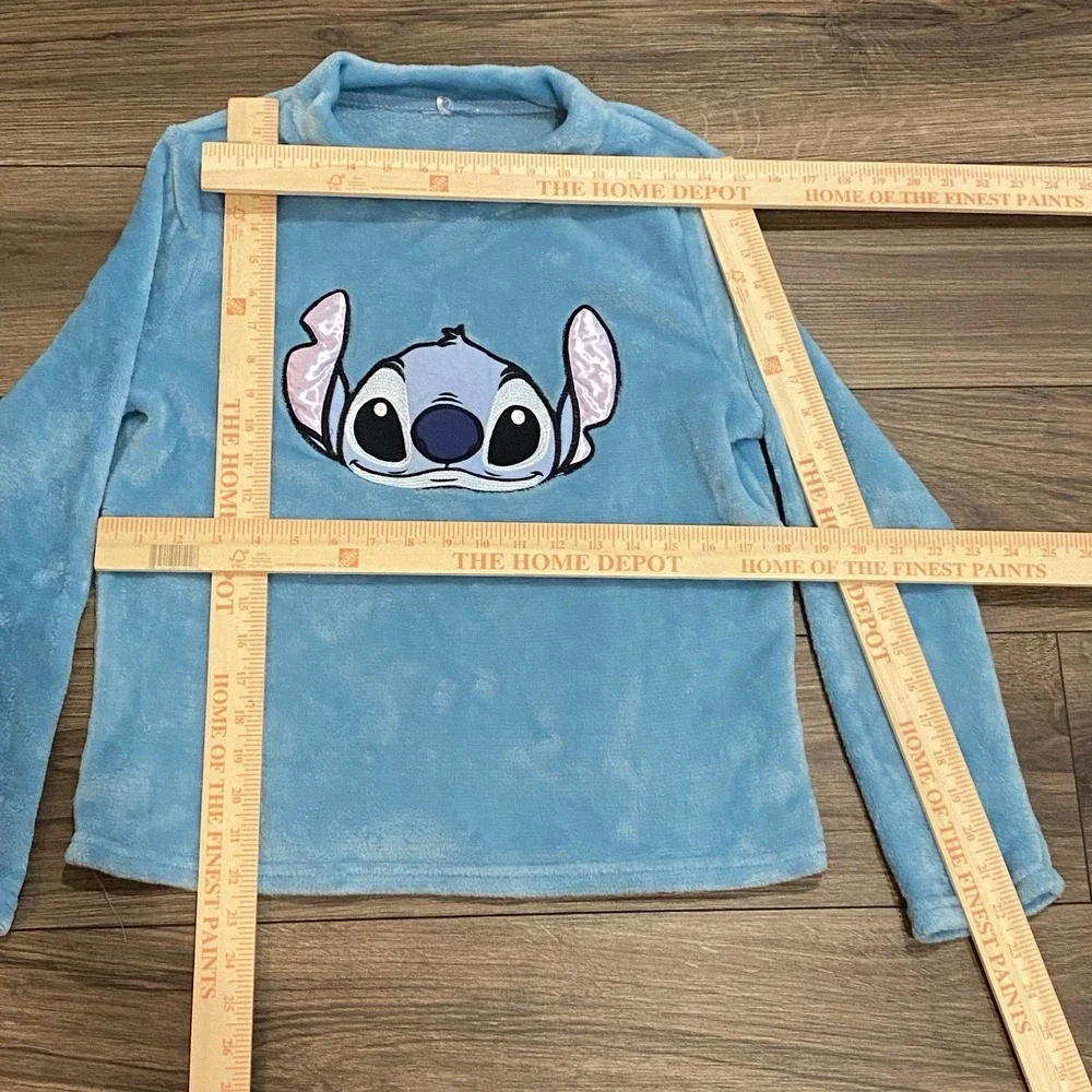 Disney Stitch Kids Furry Embroidered Sleep Wear Top Sweat Shirt‎ Small 4-6 Soft
